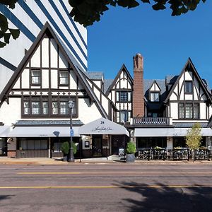 Seven Gables Inn, St Louis West, A Tribute Portfolio Hotel Saint Louis Exterior photo